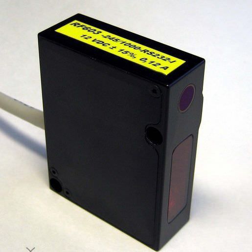 Датчик перемещения лазером по методу триангуляции линейный бесконтактный цифровой RF603 (2…1250 mm, 9,4 kHz, 0.05%25 FSO) RIFTEK