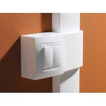 Schneider Electric. Плинтусная система - UnicaLine
