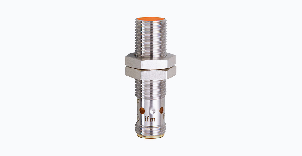 Индуктивный датчик IFS204 от IFM Electronic