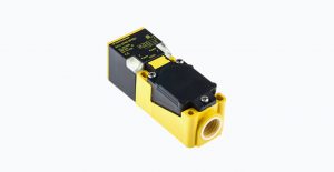 Индуктивный датчик приближения Turck BI15-CP40-VP4X2/S97 15058