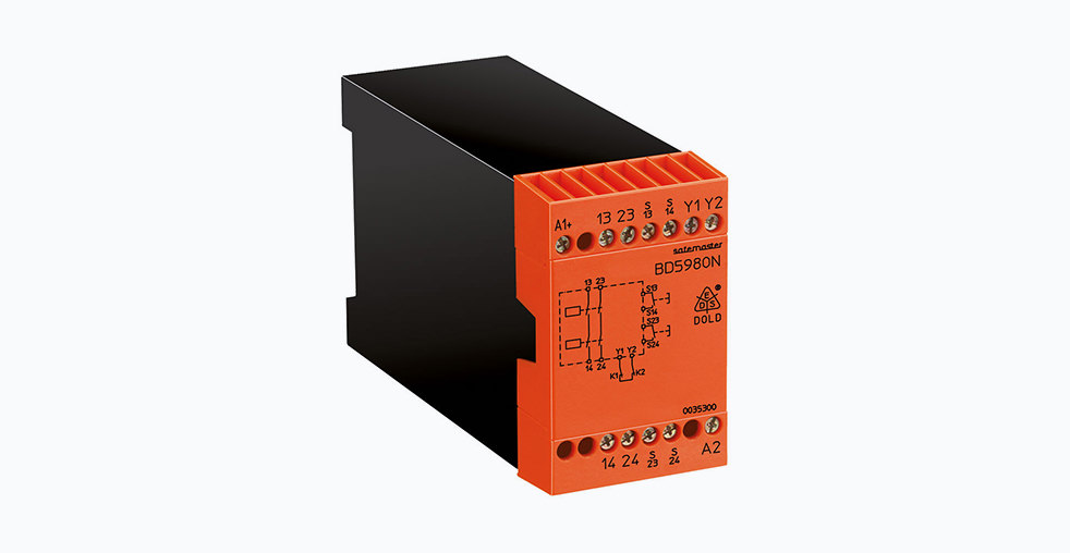 Реле для двуручных выключателей Dold BH 5933